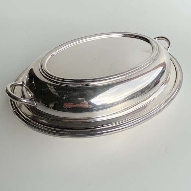 SERVING DISH, Silver Oval w Lid